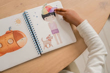 Afbeelding in Gallery-weergave laden, Little Dutch Aankleed- en stickerboek Jim & Friends