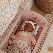 Afbeelding in Gallery-weergave laden, Little Dutch Poppenbed – Soft Flowers – Roze Hout