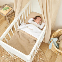 Afbeelding in Gallery-weergave laden, Meyco Deken Mini knots teddy Sand 75x100cm