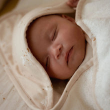 Afbeelding in Gallery-weergave laden, Little Dutch Badcape - Wit - 75 x 75 - Newborn Naturals - Little Goose