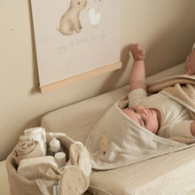 Afbeelding in Gallery-weergave laden, Little Dutch Badcape - Beige - 75 x 75 - Newborn Naturals - Baby Bunny