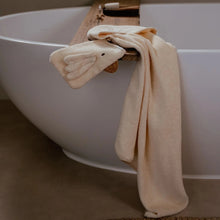 Afbeelding in Gallery-weergave laden, Little Dutch Geschenkdoos - Wit - Newborn Naturals - Little Goose