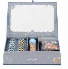 Afbeelding in Gallery-weergave laden, Little Dutch verhalen projector zaklamp – Blauw