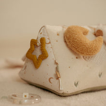 Afbeelding in Gallery-weergave laden, Little Dutch - Activiteitendriehoek Newborn Naturals GRS