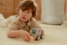Afbeelding in Gallery-weergave laden, Little Dutch - houten Graafmachine FSC