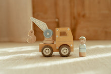 Afbeelding in Gallery-weergave laden, Little Dutch - houten Kraanwagen FSC