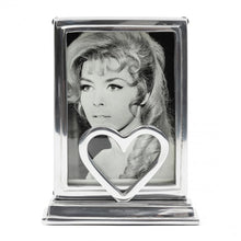 Afbeelding in Gallery-weergave laden, Riviera Maison - RM Heart Photo Frame 13x18