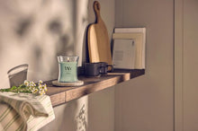 Afbeelding in Gallery-weergave laden, WoodWick Matcha Zest Medium Candle