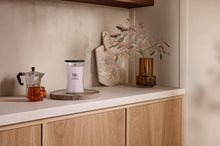 Afbeelding in Gallery-weergave laden, WoodWick Cherry Blossom &amp; Vanilla - Medium