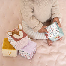 Afbeelding in Gallery-weergave laden, Little Dutch Zachte blokkenset - Fairy Garden