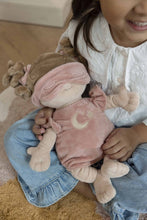 Afbeelding in Gallery-weergave laden, Little Dutch Knuffelpop Rosa – 40 cm