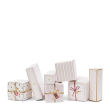 Afbeelding in Gallery-weergave laden, Riviera Maison - RM House Of Gifts Advent Box