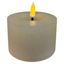 Afbeelding in Gallery-weergave laden, Mansion - Oplaadbare LED-kaars Ø7,5 × 5 cm - rustiek ivoor