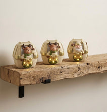 Afbeelding in Gallery-weergave laden, Mansion - Santa in a cable car with led 14*11.8*13.8cm