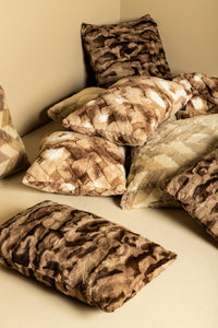 PTMD - Clarisse Brown artificial fur cushion square L