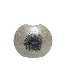 Afbeelding in Gallery-weergave laden, PTMD - Vojtech White oval poly shell bamboo pot ombre L