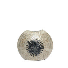 Afbeelding in Gallery-weergave laden, PTMD - Vojtech White oval poly shell bamboo pot ombre S