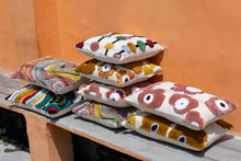 Afbeelding in Gallery-weergave laden, PTMD - Bethanie square embroidery flower cushion