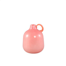 Afbeelding in Gallery-weergave laden, PTMD - Sibyl Pink glass round vase with orange handle