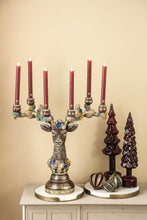 Afbeelding in Gallery-weergave laden, PTMD - Deane Burgundy poly reindeer candle holder flowers