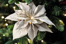 Afbeelding in Gallery-weergave laden, PTMD - Setta Champagne velvet LED poinsettia with clip