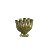 Afbeelding in Gallery-weergave laden, PTMD - Gylian Green tubes shaped ceramic vase S