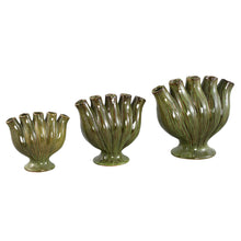 Afbeelding in Gallery-weergave laden, PTMD - Gylian Green tubes shaped ceramic vase S
