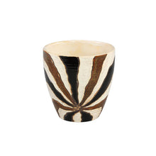 Afbeelding in Gallery-weergave laden, PTMD - Evelin round ceramic pot with lines L