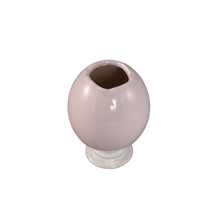 Afbeelding in Gallery-weergave laden, PTMD - Millana Pink round ceramic egg vase crackle