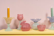 Afbeelding in Gallery-weergave laden, PTMD - Leila Yellow glass flower shaped tealight