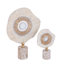 Afbeelding in Gallery-weergave laden, PTMD - Rella Beige casted alu statue marble and stone L