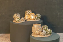 Afbeelding in Gallery-weergave laden, PTMD - Stell Olive Mix glass dotted stone stormlight M