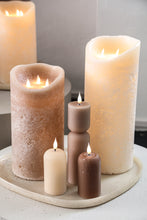 Afbeelding in Gallery-weergave laden, PTMD - Led Light candle New Rustic beige movable flame S