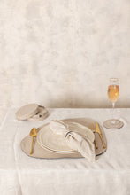 Afbeelding in Gallery-weergave laden, PTMD - Delcia Beige vegan leather coaster round S/6