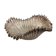 Afbeelding in Gallery-weergave laden, PTMD - Tarig Light Brown round ceramic ribbed wavy bowl