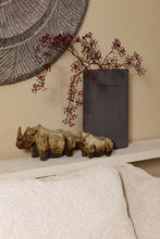 Afbeelding in Gallery-weergave laden, PTMD - Tarig Light Brown ceramic rhino ornament S