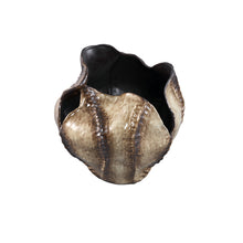 Afbeelding in Gallery-weergave laden, PTMD - Tarig Light Brown ceramic irregular dented vase S