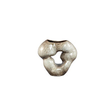 Afbeelding in Gallery-weergave laden, PTMD - Tarig Light Brown ceramic irregular ornament S