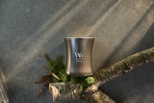 Afbeelding in Gallery-weergave laden, WoodWick Melanite Mist - Warm Gunmetal Metal Collection