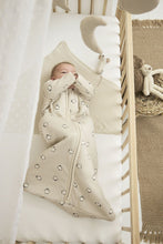 Afbeelding in Gallery-weergave laden, Meyco Baby slaapzak met afritsbare mouwen Penguin - soft sand