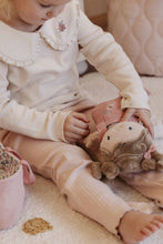 Afbeelding in Gallery-weergave laden, Little Dutch - Babypop - Rosa - 35 cm