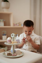 Afbeelding in Gallery-weergave laden, Little Dutch - houten Etagère met gebak