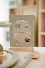 Afbeelding in Gallery-weergave laden, Little Dutch - houten Etagère met gebak