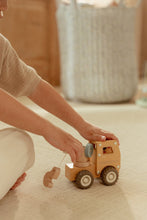 Afbeelding in Gallery-weergave laden, Little Dutch - houten Kraanwagen FSC