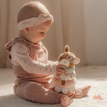 Afbeelding in Gallery-weergave laden, Little Dutch Tuimelstapelaar hout - Fairy Garden FSC