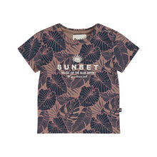 Afbeelding in Gallery-weergave laden, Dirkje - T-shirt