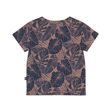 Afbeelding in Gallery-weergave laden, Dirkje - T-shirt