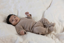 Afbeelding in Gallery-weergave laden, Feetje Broek gebreid - The Magic is in You - Taupe
