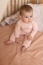 Afbeelding in Gallery-weergave laden, Feetje Pyjama wafel - Oud roze (maat 56 t/m 86)