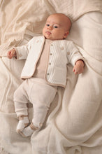 Afbeelding in Gallery-weergave laden, Feetje - Omkeerbaar jasje AO embroidery - Honey Bear